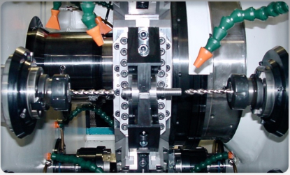 Máquina multihusillo con barra no giratoria