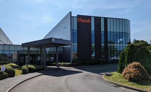 Mazak Europe recibe a estudiantes de escuelas primarias locales en la final del Desafío STEM