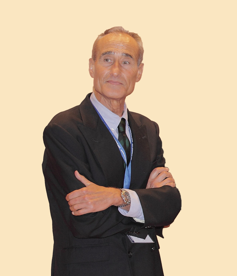 Javier Borda, fundador y presidente de Sisteplant, premio Automoción-ACICAE 2023 en la categoría de Persona