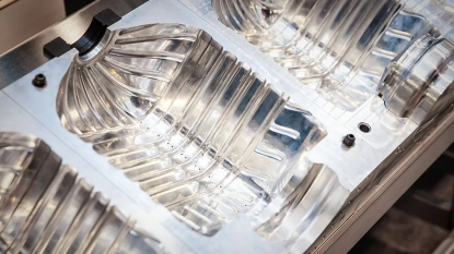 Herramientas para la construcción de moldes y matrices