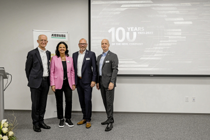 Arburg celebra en EEUU el 100º aniversario de la empresa con el relevo en la presidencia de la filial