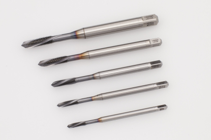 Machos de la serie MH de Yamawa para automoción