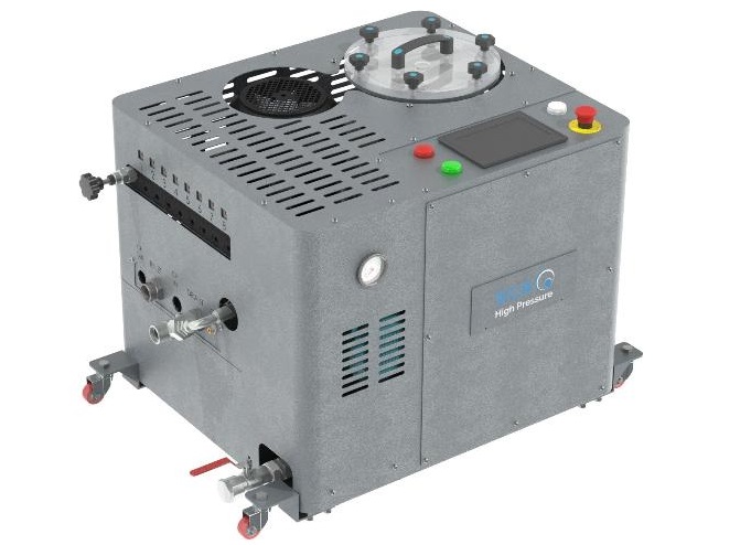 Sistema de alta presión supercompacto para aceite y taladrina SCS 500