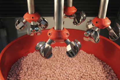 Rösler presenta en MetalMadrid sus sistemas de acabado compactos pero potentes Drag