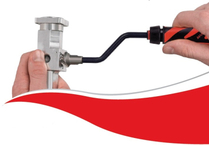 El nuevo soporte de Shaviv posibilita una rotación continua para un chaflanado rápido y sencillo