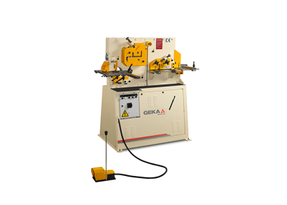 Punzonadora hidráulica universal con 4 áreas de trabajo