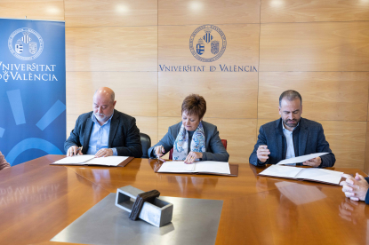 La Cátedra Aimplas - UV promoverá la transferencia de conocimientos en el sector del plástico