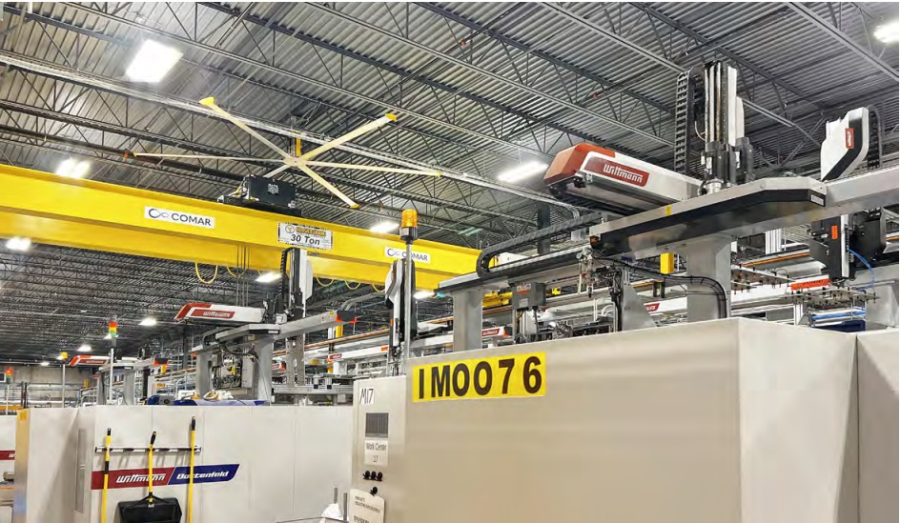 Comar adquiere seis nuevas células de trabajo equipadas con inyectoras Wittmann