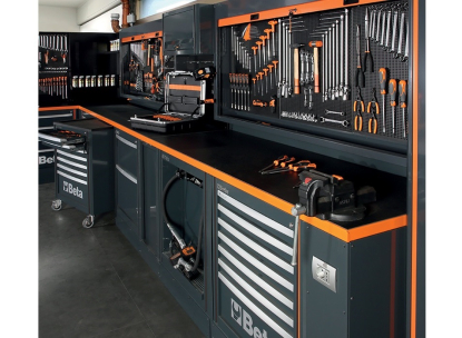 Mobiliario para taller modular RSC55 de Beta