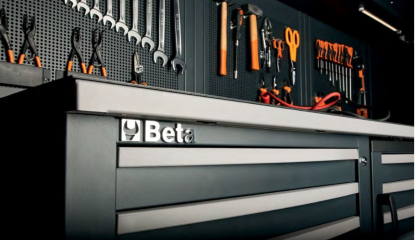 Mobiliario para taller RSC50 de Beta, con encimera profunda y robusta