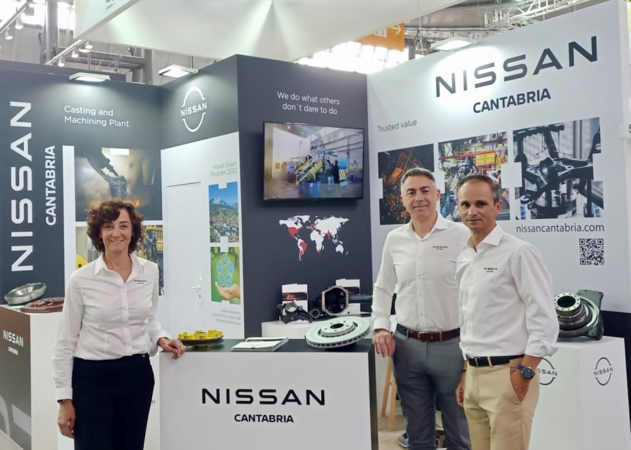 Nissan Cantabria presenta sus tecnologías a otros sectores industriales en la Feria Internacional Castforge de Stuttgart