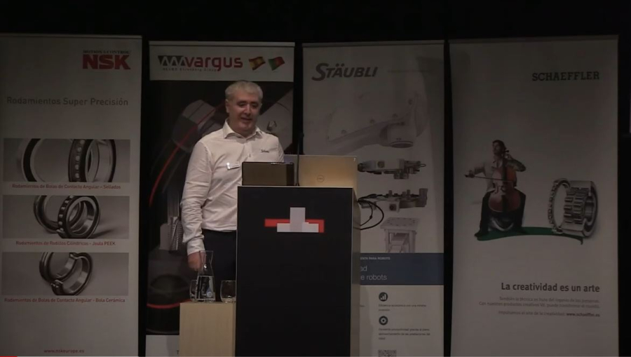 Multiconexión de energías de sistemas de fabricación, ponencia de Hibai Inxausti de STÄUBLI en las jornadas de celebración del 50 Aniversario de IMHE