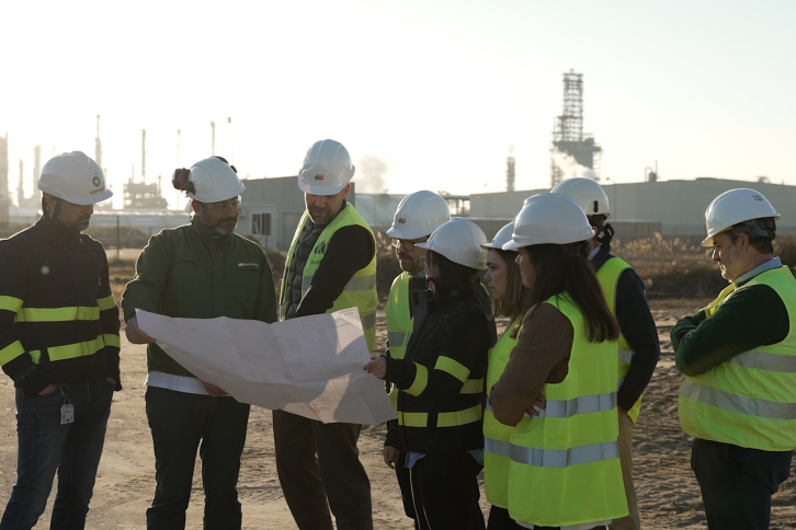 La empresa conjunta entre bp e Iberdrola inicia los trabajos de construcción de la mayor planta de hidrógeno verde de España