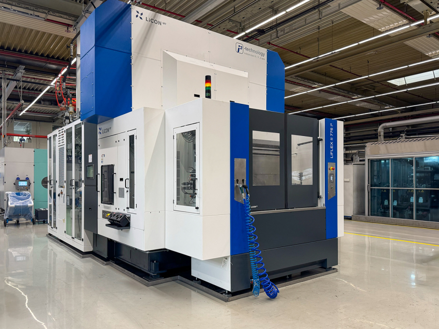 LiCON presenta una máquina de doble husillo con i³, una solución económica también para lotes pequeños