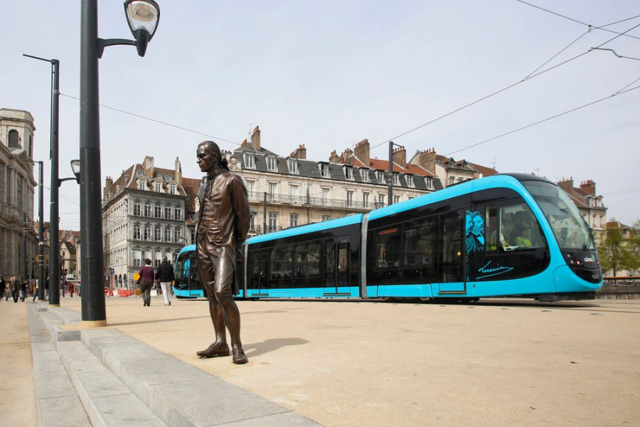 CAF logra dos nuevos contratos en Francia por un valor superior a los 300 millones de euros