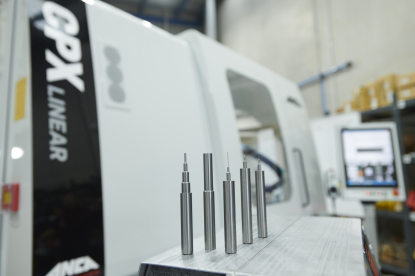 Rectificadora CPX Linear de ANCA para piezas en bruto de gran volumen