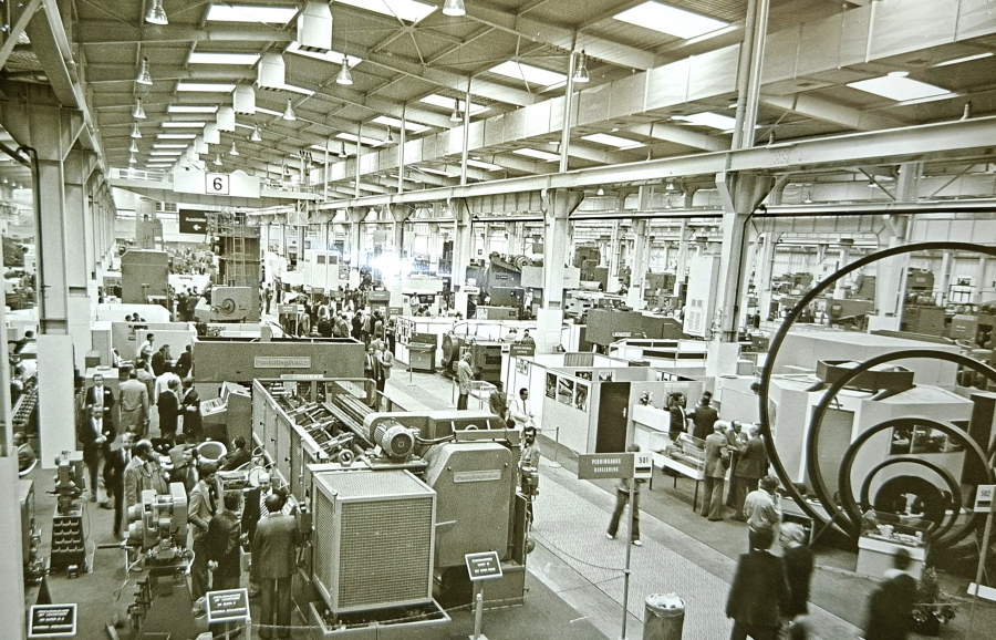 50 años de EMO: personas, máquinas, hitos