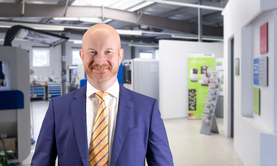 Charlando con máquinas inteligentes en EMO Hannover 2025