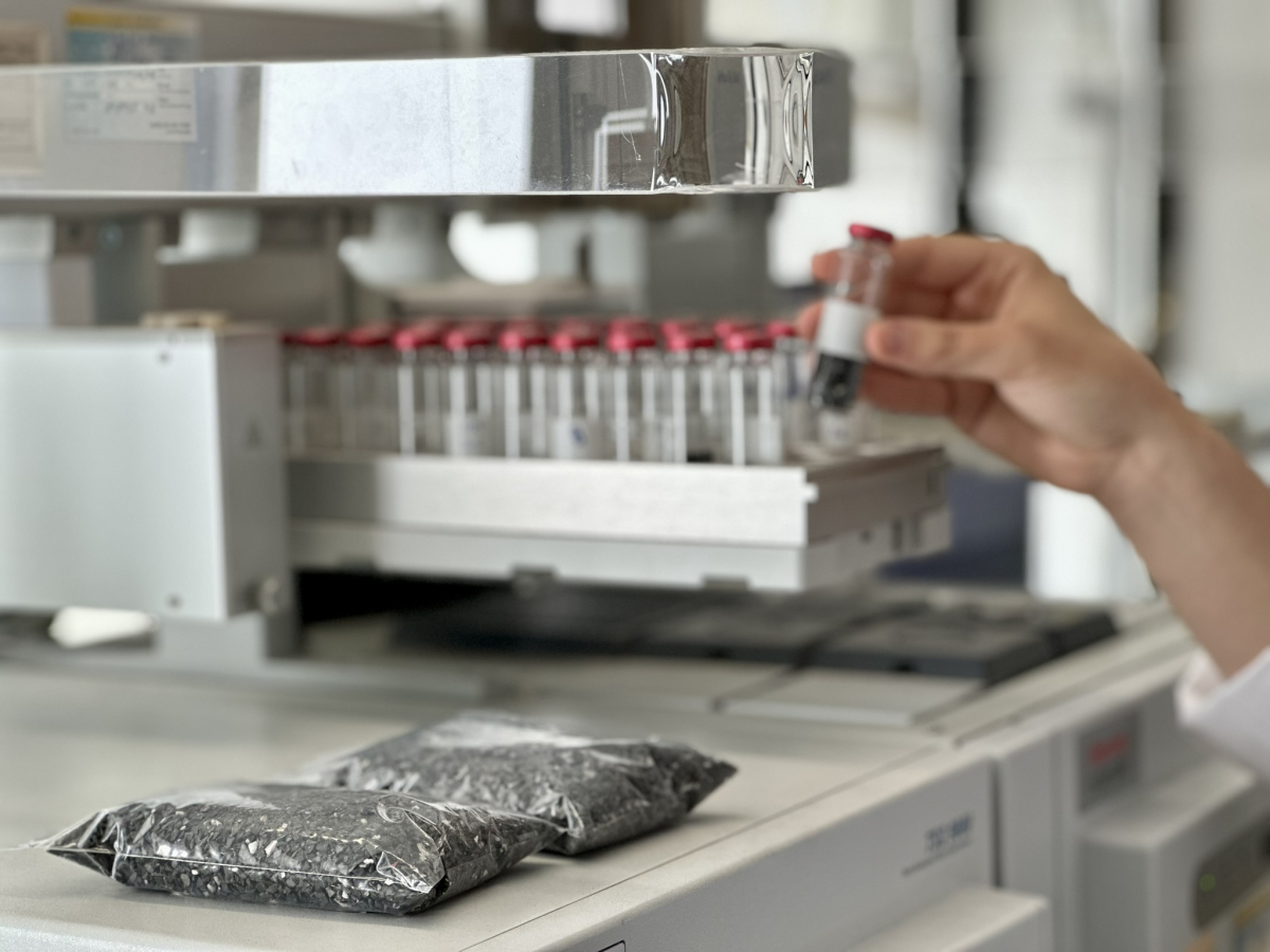 Aimplas desarrolla un proyecto para reducir los olores en los coches con material reciclado libre de contaminantes