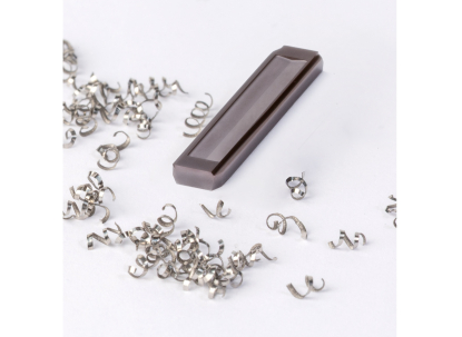 Geometría estandarizada de rompevirutas para materiales de acero de viruta larga