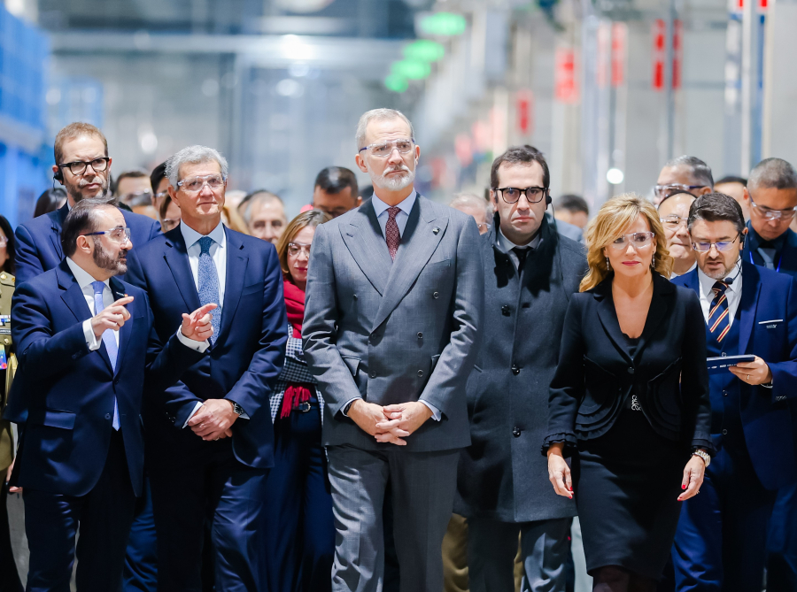 Gestamp recibe, en una de sus instalaciones, la visita de S.M. el Rey Felipe VI en el marco de su viaje de Estado a China