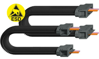 Cadena portacables fabricada con material disipador para salas limpias y espacios reducidos