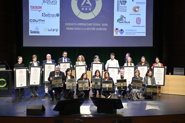 El Premio Vasco a la Gestión Avanzada culminó en una ceremonia que reconoció a 23 organizaciones