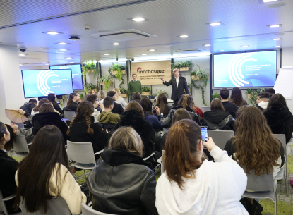 34 estudiantes griegos de Formación Profesional visitan Innobasque