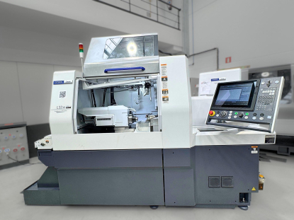 Torno que permite mecanizar piezas complejas con mayor eficiencia