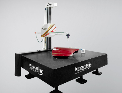 Máquina muy útil en la medición de troqueles, moldes, maquetas y piezas simples