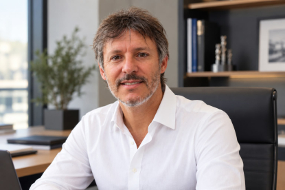 IZAR incorpora a Luis Baelo nuevo responsable comercial para Iberia